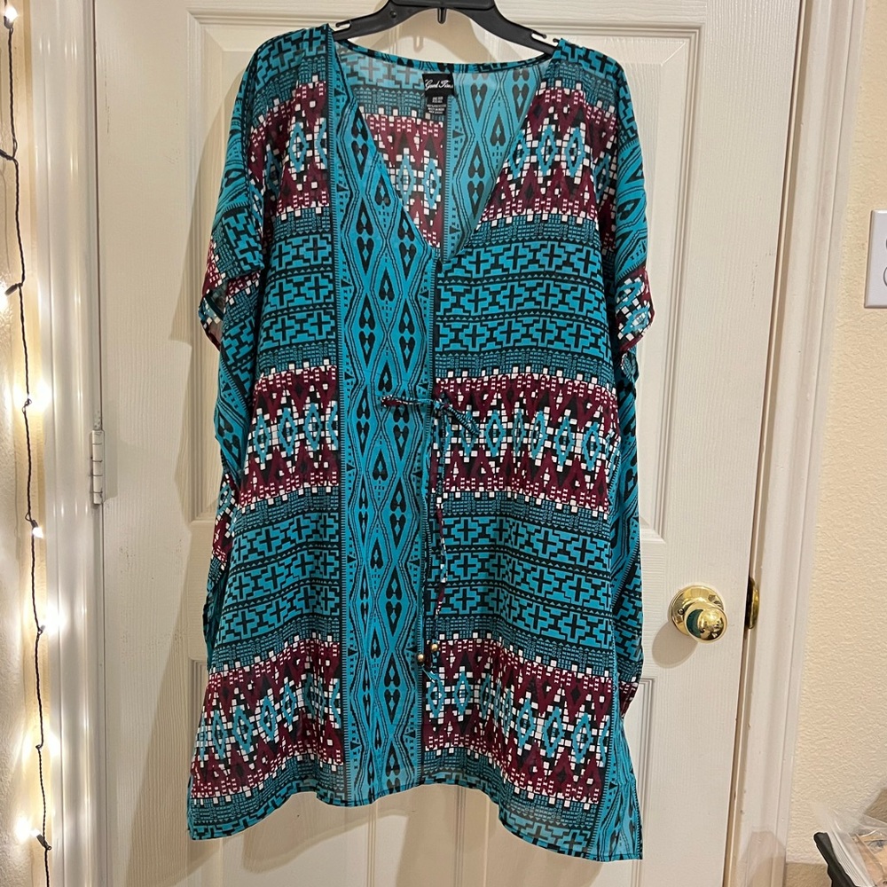 Good Times Short Sleeve V-Neck Beach Bikini Coverup